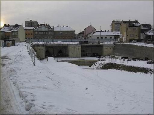 brno-tunel-dobr-02.jpg (30084 bytes)