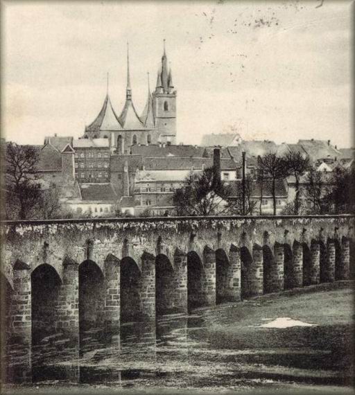 louny2.jpg (78028 bytes)