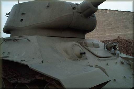 tank-znojmo6.JPG (24306 bytes)